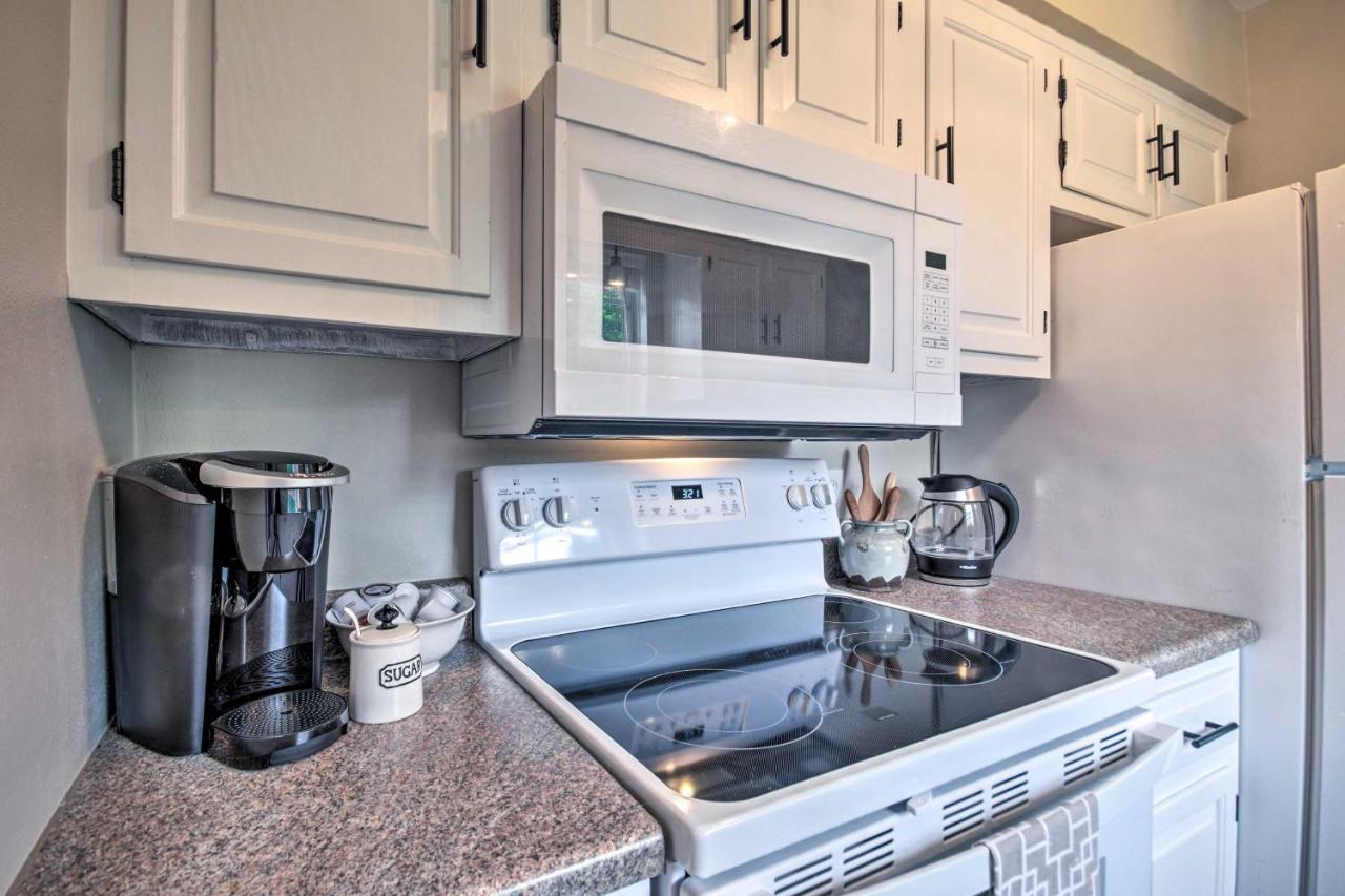 Relaxing Townhome, 4 Mi To Mizzou University! Columbia Exterior photo