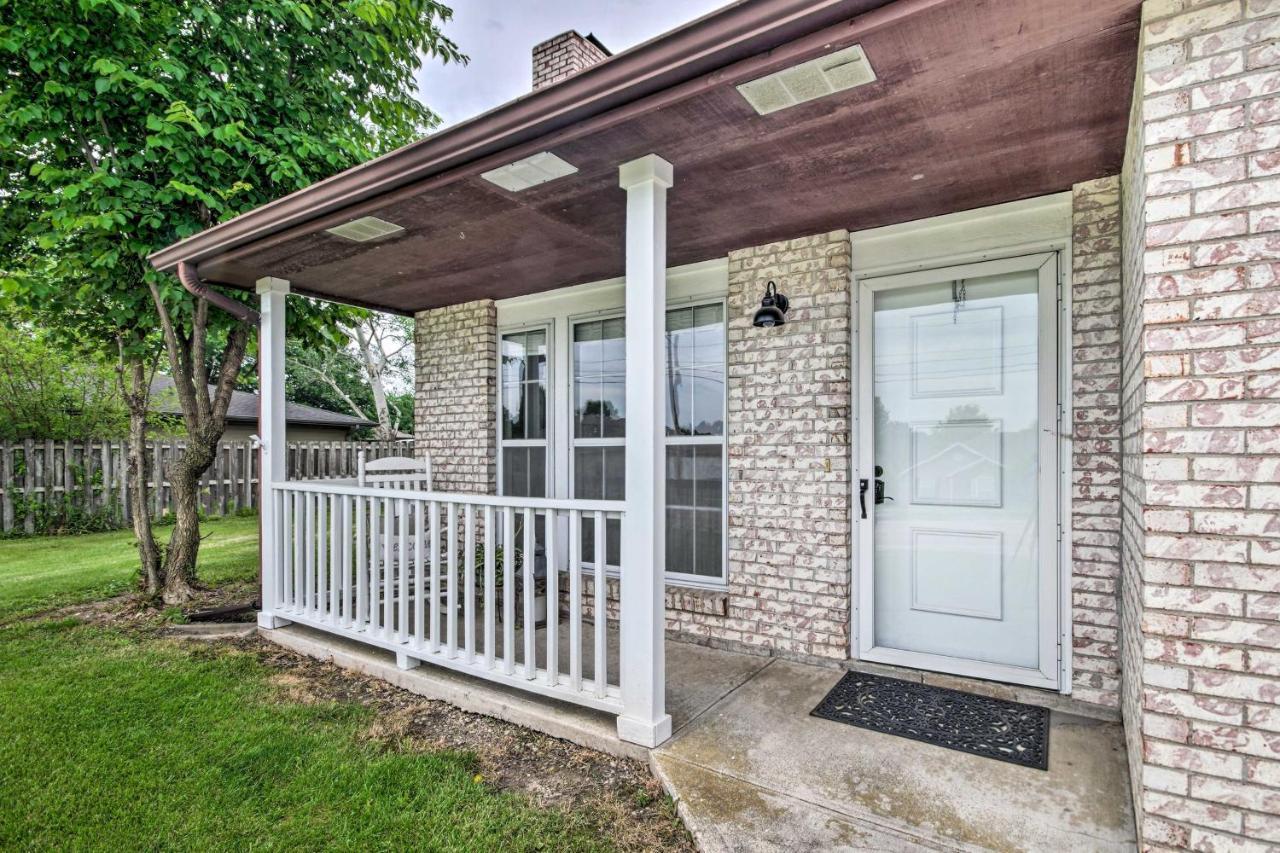 Relaxing Townhome, 4 Mi To Mizzou University! Columbia Exterior photo